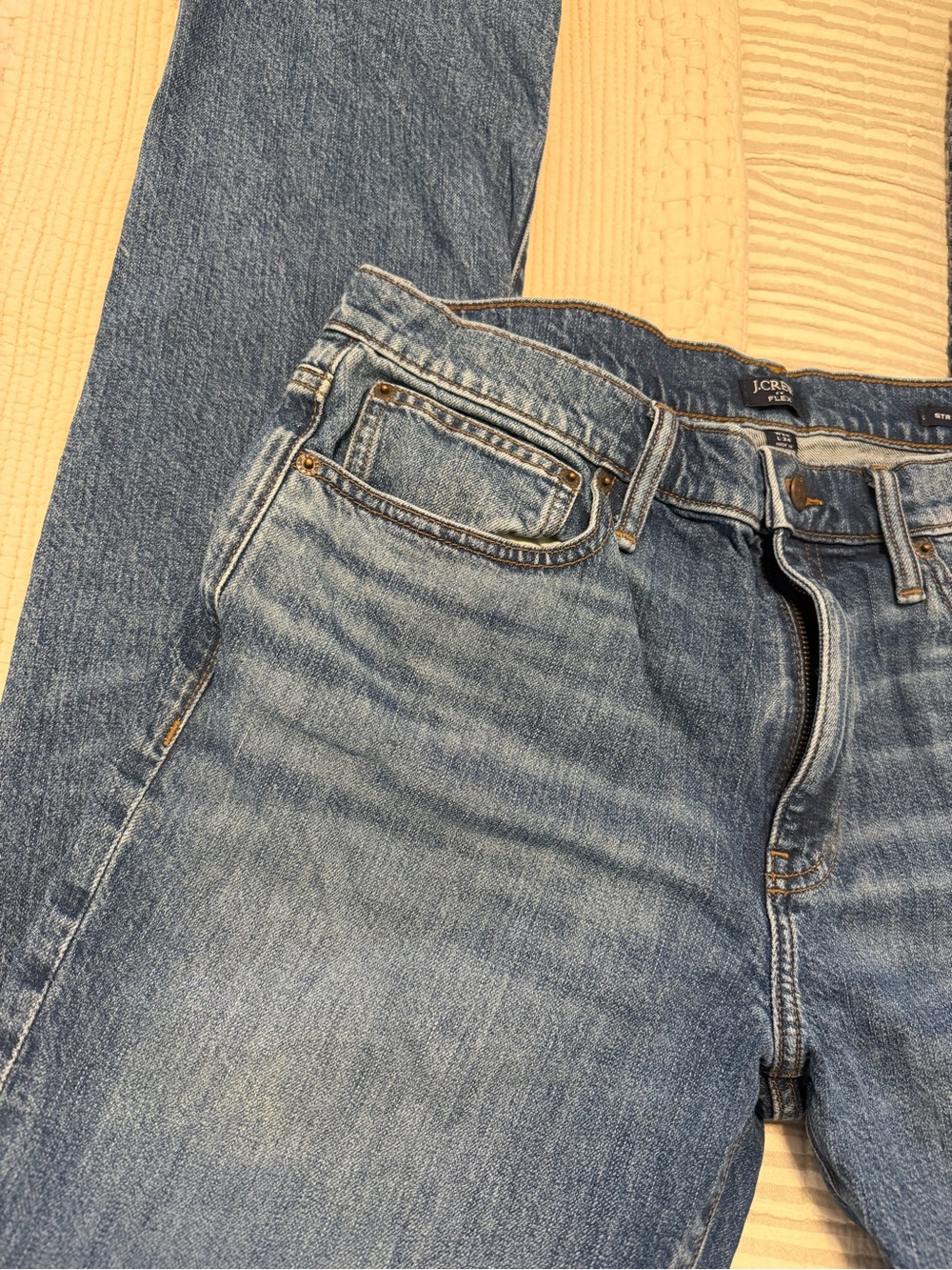 J. Crew Men's Flex Straight Leg Jeans 34x34 - Picture 3 of 4